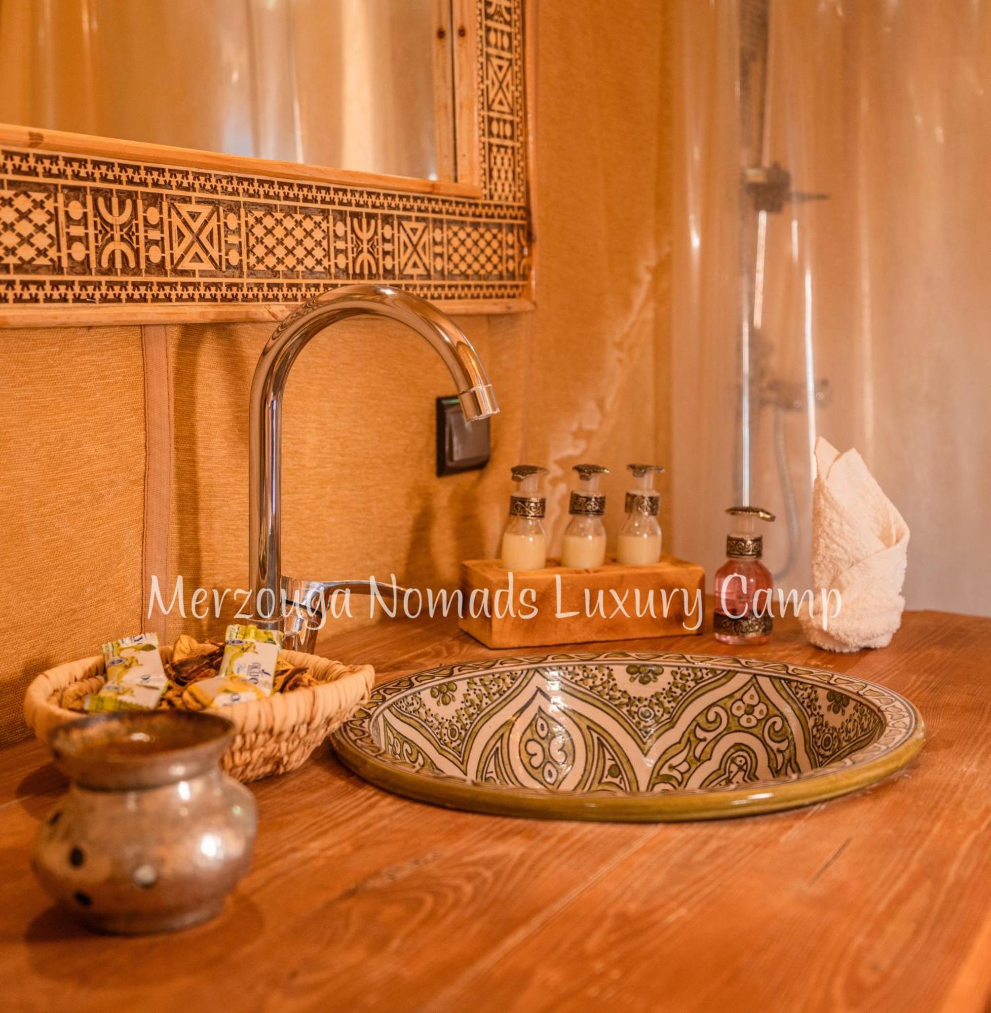 Merzouga Nomads Luxury Camp Otel Dış mekan fotoğraf