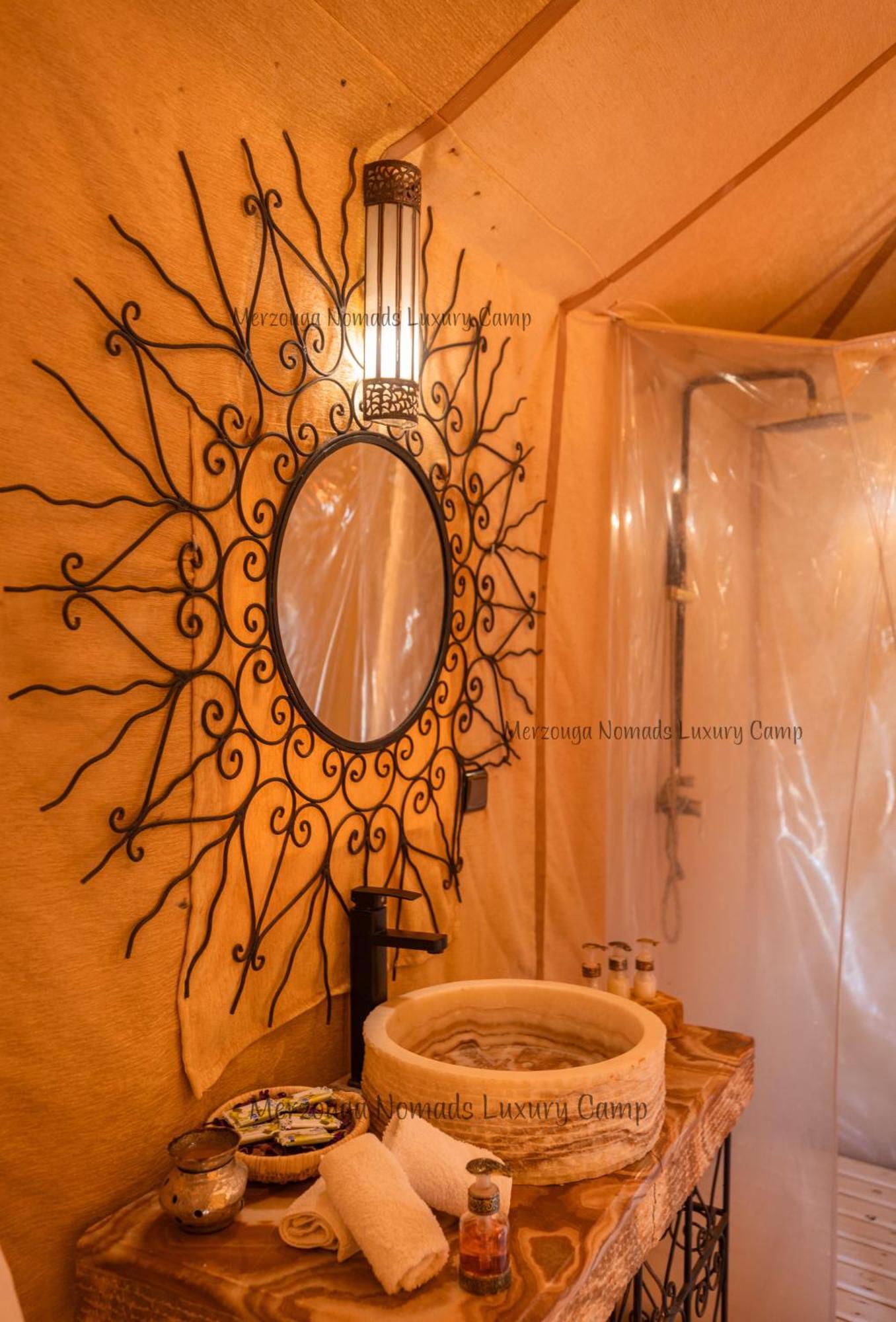 Merzouga Nomads Luxury Camp Dış mekan fotoğraf